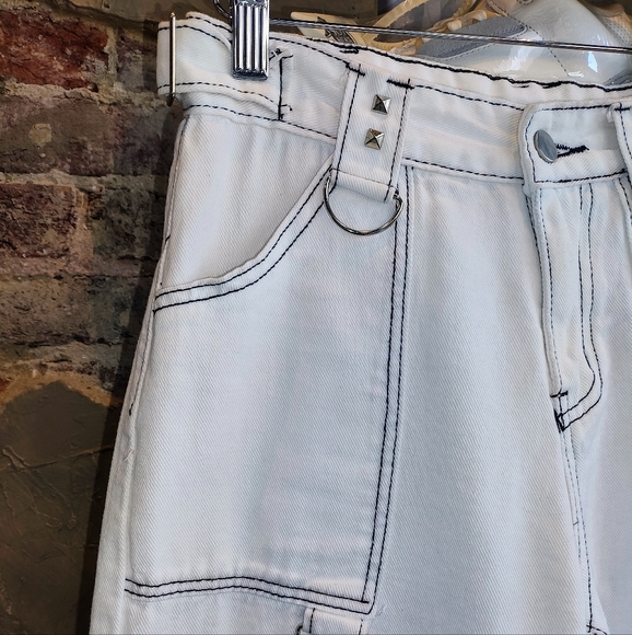 Funky wide legged studded pants - Picture 4 of 4